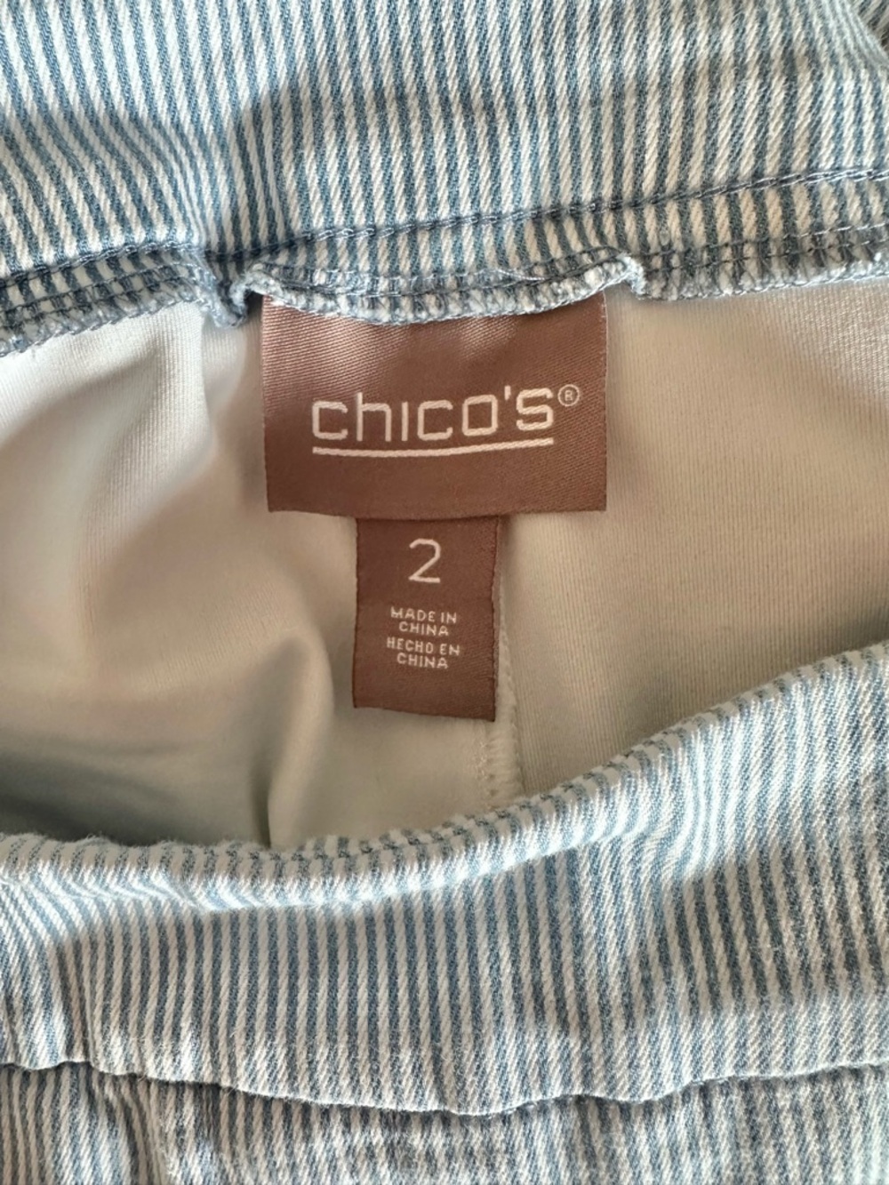 Chico’s Light Blue Pinstripe Skort Women’s XL | Classic Summer - Picture 3 of 3